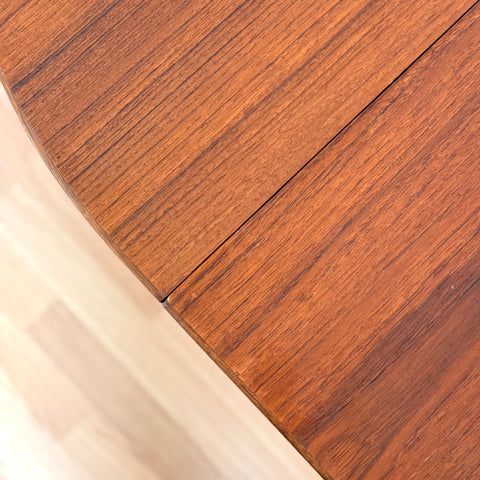 Danish dining table in teak "Arne Vodder style"