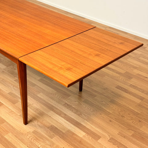 Dining table in teak, 1950s-60s, Denmark