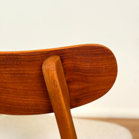 Danish set of 6 dining chairs in teak & beech