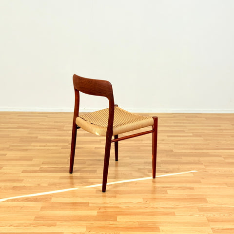 Danish set of 4 dining chairs 'model 75' by Niels O. Moller