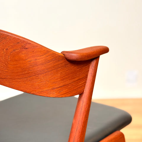 Danish set of 6 dining chairs in teak by Kai Kristiansen