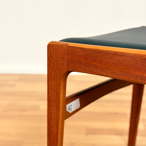 Danish dining chairs in teak by Erik Buch