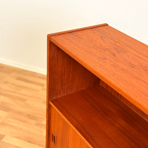 Large danish bookshelf in teak by Westergaards Møbelfabrik