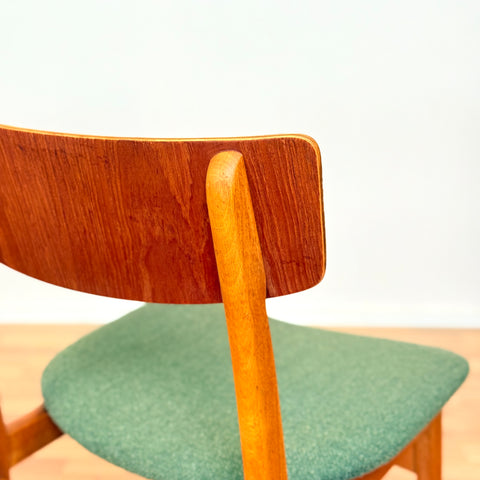 Danish set of 6 dining chairs in teak and beech