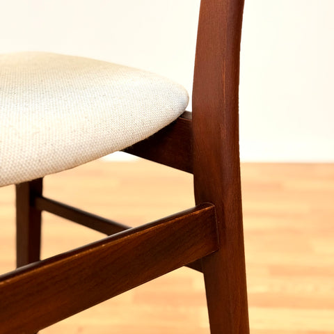 Danish set of 8 dining chairs in oak & beech by Findahl