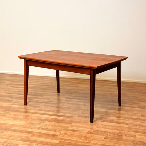 Danish rectangular dining table in teak wood
