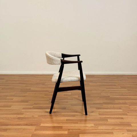 Danish set of 6 dining chairs 'model 213' by Thomas Harlev for Farstrup