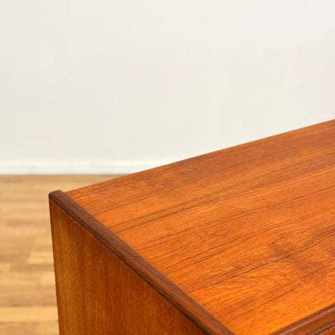 Danish chest of drawers in teak