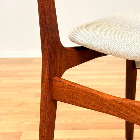 Danish set of 6 dining chairs in teak by Schiønning & Elgaard