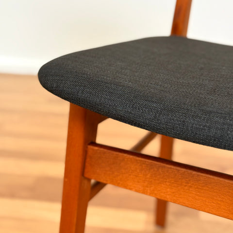 Danish set of 6 dining chairs in teak & beech by Findahl
