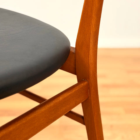 Danish dining chairs in teak & beech model 210 by Farstrup