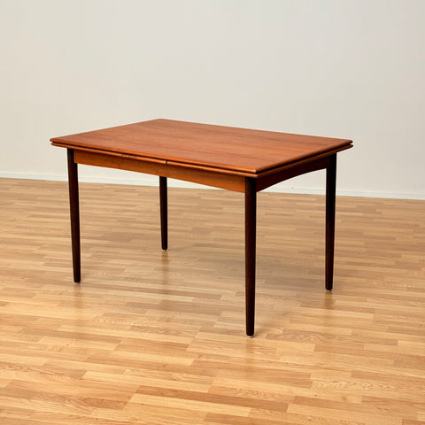 Danish rectangular dining table in teak