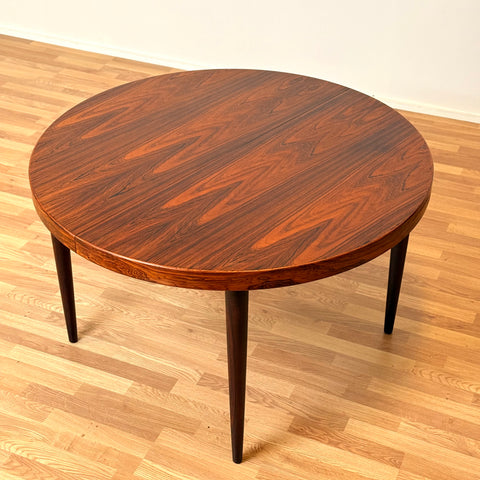 Danish round dining table by Kai Kristiansen for Feldballes Furniture Factory
