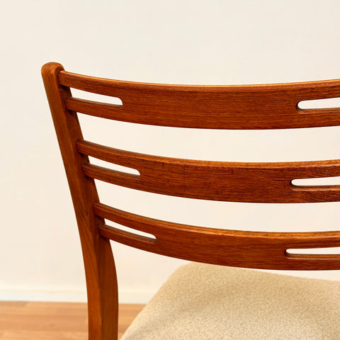 Danish set of 6 dining chairs "model 219" in teak & beech by Farstrup
