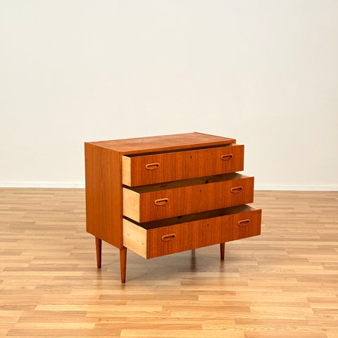 Chest of 3 drawers in teak, Sweden