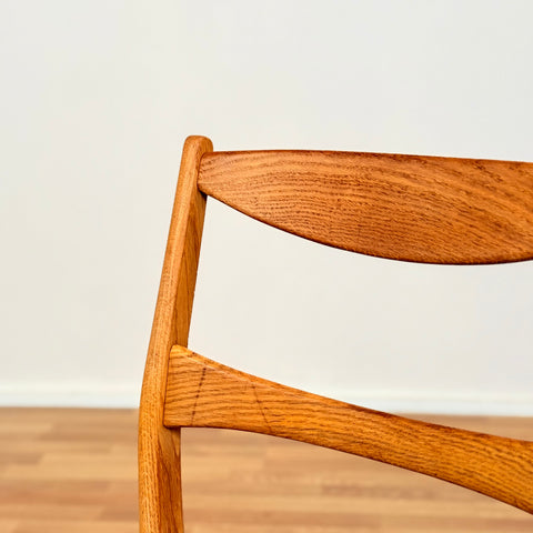 Swedish set of 4 dining chairs in oak