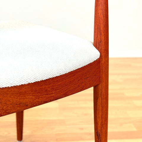 Danish set of 4 dining chairs in teak by Arne Vodder for Vamo Søderborg