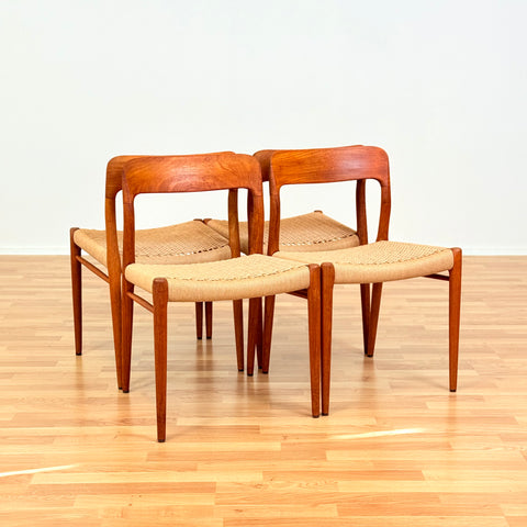 Danish set of 4 dining chairs 'model 75' by Niels O. Moller