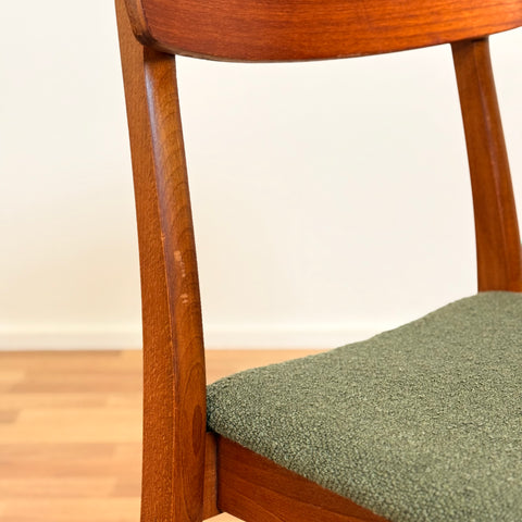 Set of 8 dining chairs in teak & beech, 1950s-60s, Denmark
