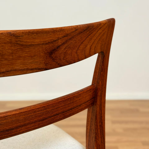 Swedish set of 4 dining chairs "Garmi" by Troeds