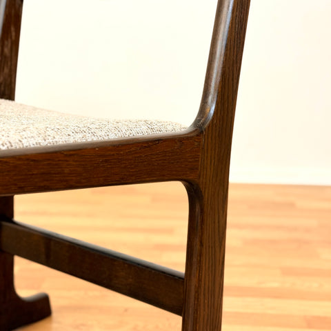 Danish dining chairs in oak by Farstrup