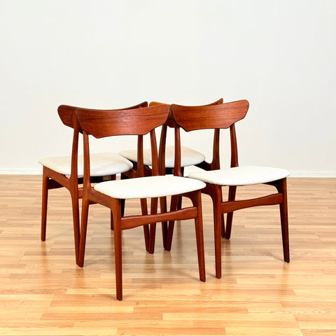 Danish set of 4 dining chairs in teak by Schiønning & Elgaard