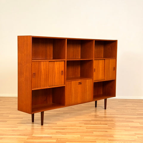 Large danish bookshelf in teak by Westergaards Møbelfabrik