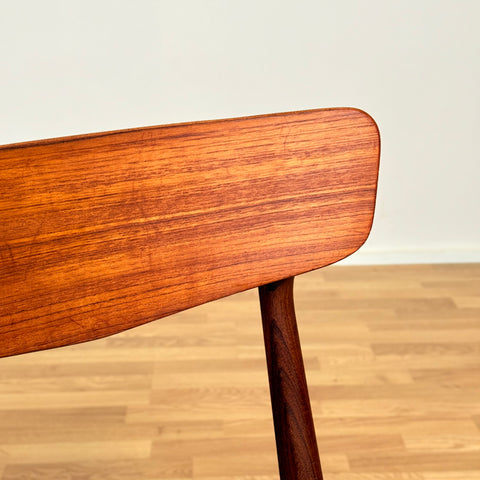 Danish set of 6 dining chairs in teak by Schiønning & Elgaard