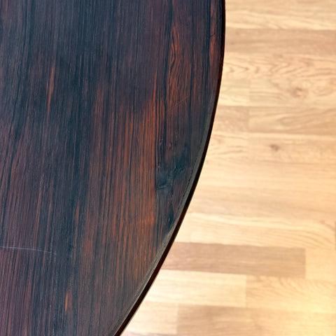 Danish round dining table in Santos rosewood with 2 ext