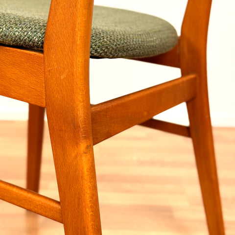 Danish set of 2 dining chairs in teak & beech by Fastrup
