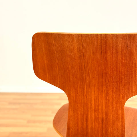 Danish single dining chair made of teak by Fritz Hansen