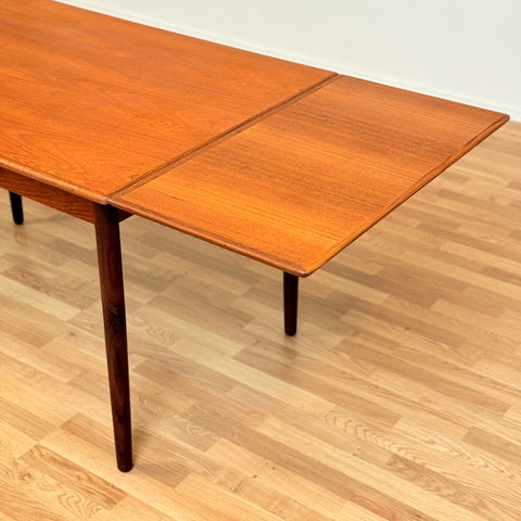 Danish rectangular dining table in teak
