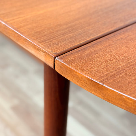 Dining table in teak "Arne Vodder style", 1950s-60s, Denmark