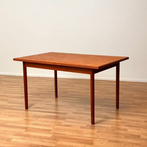 Danish rectangular dining table in teak wood