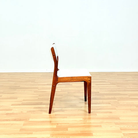 Danish set of 6 dining chairs in teak by Uldum Møbelfabrik