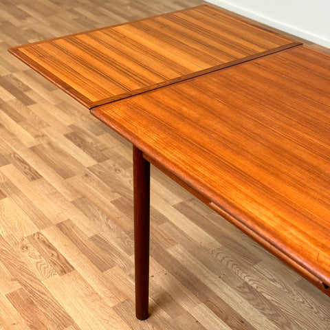 Danish rectangular dining table in teak wood