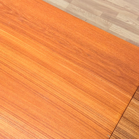 Danish dining table in teak