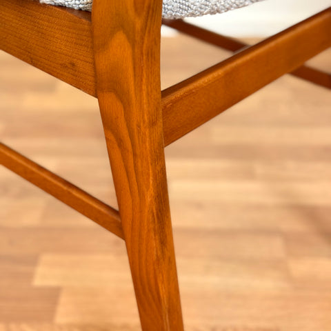 Danish set of 6 dining chairs in beech & teak by Farstrup