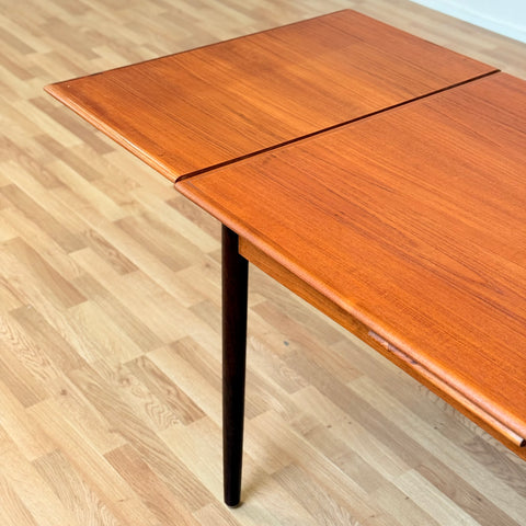 Danish rectangular dining table in teak
