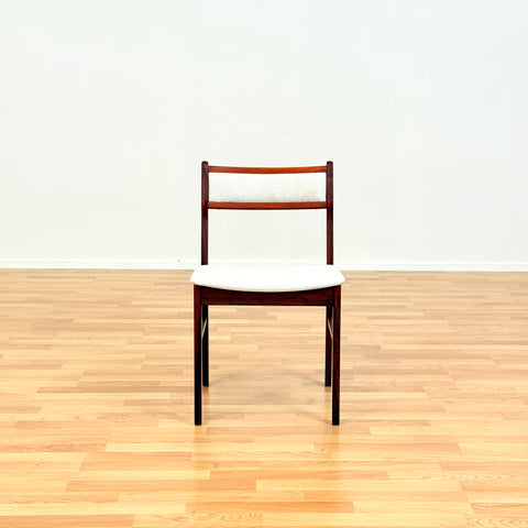 Danish set of dining chairs in Santos rosewood