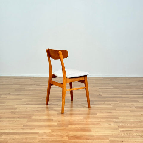 Danish set of 6 dining chairs in oak & beech by Findahl