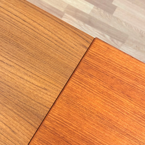 Danish dining table in teak & beech
