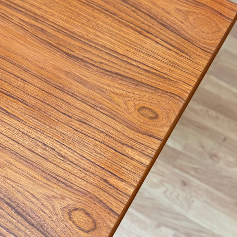 Dining table model "371/ Boomerang" in teak by Alfred Christensen for Slagelse Møbelvaerk A/S, 1960s, Denmark