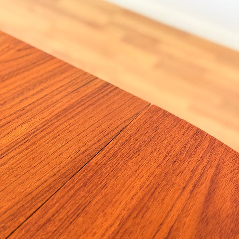 Swedish round dining table in teak by Göran Malmvall for Karl Andersson & Söner