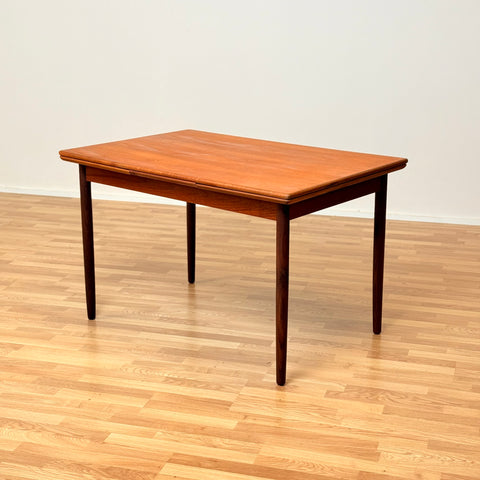 Danish rectangular dining table in teak