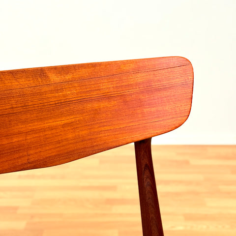 Danish set of 6 dining chairs in teak by Schiønning & Elgaard