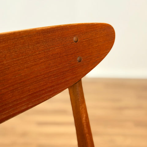 Danish set of 4 dining chairs 'model 210' in teak by Farstrup