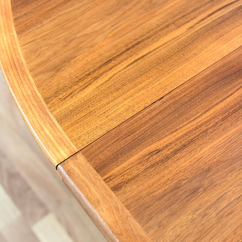 Rare large round dining table in walnut "Diamant" by Bertil Fridhagen for Bodafors
