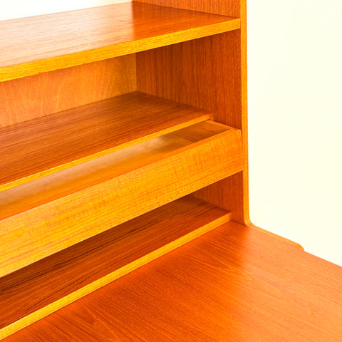 Swedish bookshelf in teak by Bräntorps Möbelfabrik