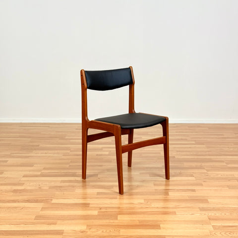 Danish dining chairs in teak by Erik Buch